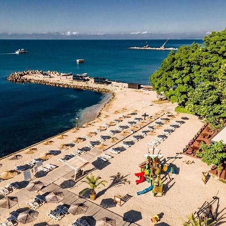 Royal Grand Hotel And Spa Cavarna Exterior foto