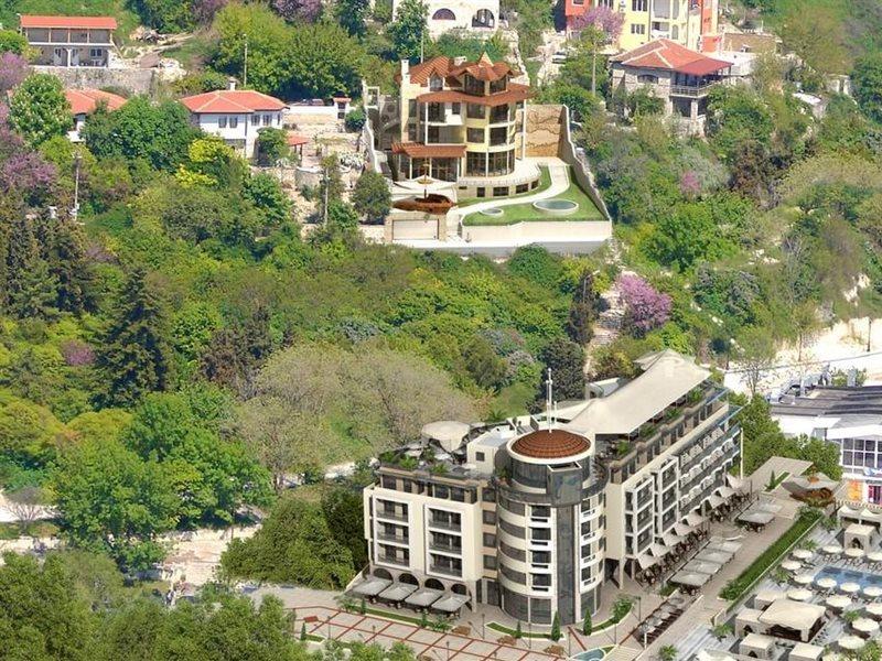 Royal Grand Hotel And Spa Cavarna Exterior foto