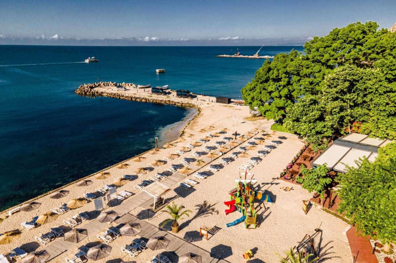 Royal Grand Hotel And Spa Cavarna Exterior foto