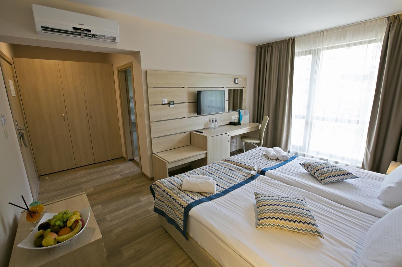 Royal Grand Hotel And Spa Cavarna Exterior foto